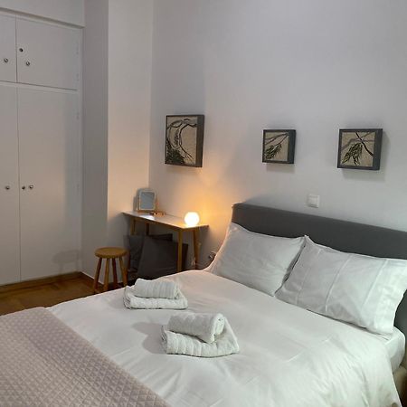 Mosaic Art Apartment In Plaka Афины Экстерьер фото