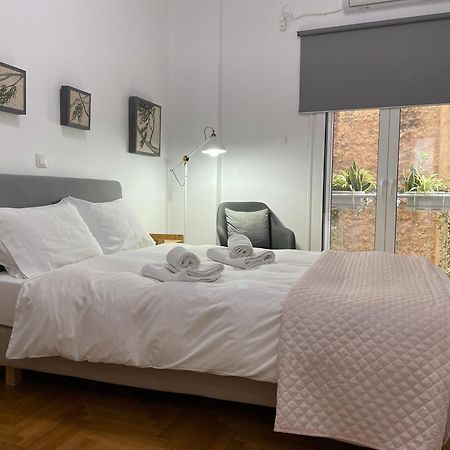 Mosaic Art Apartment In Plaka Афины Экстерьер фото